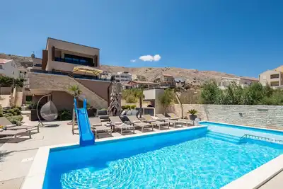 Image de Villa Soulhouse - vue sur la mer, luxe, confort et style