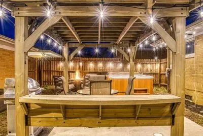 Image de Modern Beach Bungalow, Hot tub, Firepit, Foosball, In Dunes Nat`l Park