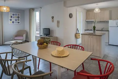 Image de Villa 4 pièces 6/8 pers. (82m²) climatisée dans résidence avec piscine