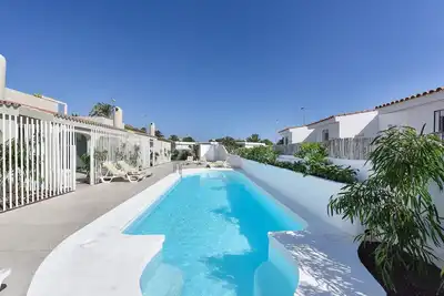 Image de New VelSuites Iii by VillaGranCanaria