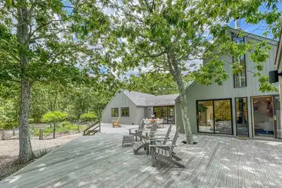 Image de Private Chappaquiddick Retreat