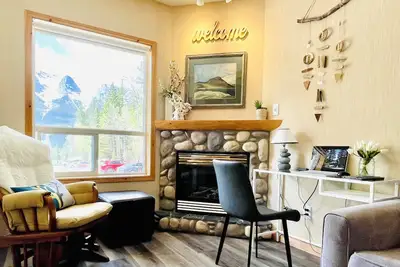 Image de Cozy renovated 2br 2ba TownHouse with Mountain View