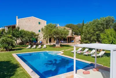 Image de Superbe maison de vacances \"Finca Rafal\" avec jardin, piscine, terrasses et connexion WiFi ; parking disponible