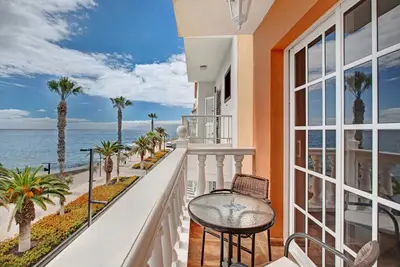Appartement de vacances confortable \"Apartamento Carla 2a\" à Playa San Juan avec vue sur mer