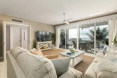 Image de Just a Few Friends - Ocean View and Bring your Boat!