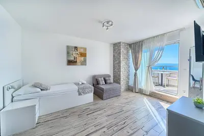 Image de Romantic Apartment For 4