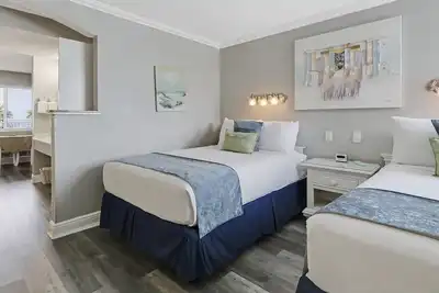 Image de Pelican Pointe 227:Walk to Beach~Pool~Free Parking