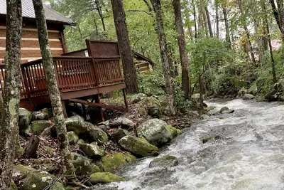 Image de Foot of the Smokies, quiet wooded paradise. Gatlinburg Pigeon Forge