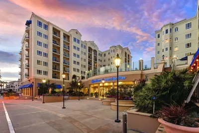 Image de Wyndham Oceanside Pier Resort 1br Unit Sleeps 4