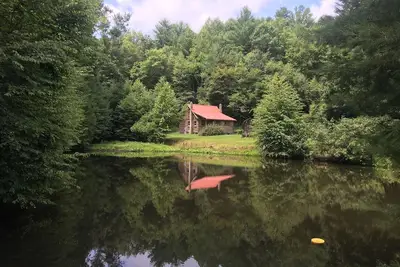 Image de Buffalo Hollow Preserve & Cabin in the Blue Ridge Mountains\nPet Friendly