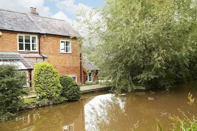 Image de Two bedroomed property situation in a beautiful secluded location with patio area overlooking fields