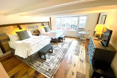 Image de Deluxe 2xQueen in Historic Inn