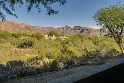 Image de Luxury Ventana Canyon Condo