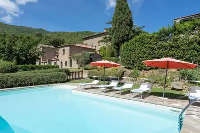 Image de Maison de vacances privée avec piscine privée, Wifi, Tv, terrasse, animaux admis, parking