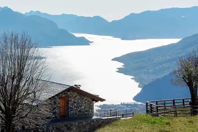 Image de Confortable appartement dans une maison de vacances pour 6 personnes avec Wifi, Tv et patio