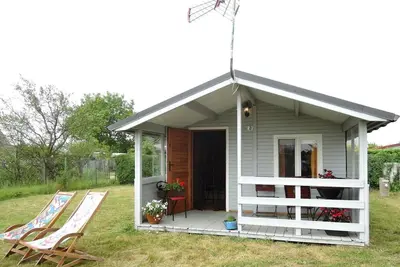 Image de Joli bungalow à Wrzosowo avec jardin
