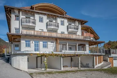 Image de Appartement \"Treyer 6 Typ B\" avec vue sur les montagnes, Wi-Fi, balcon et jardin