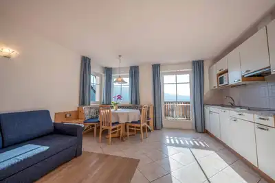Image de Appartement \"Treyer 4 Typ B\" avec vue sur les montagnes, Wi-Fi, balcon et jardin