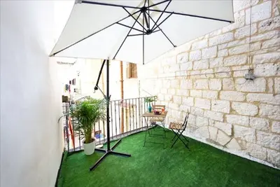 Image de Terraces in the court (house in the center of Bari)<br>Cis: Ba07200691000006853
