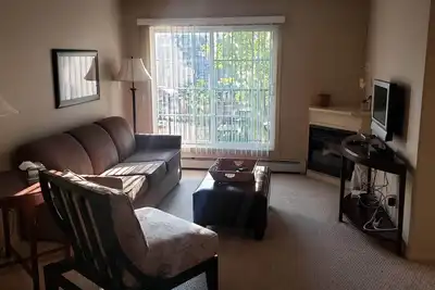 Image de Luxurious Apartment with Wi-Fi, Private Bathroom and Gym Facilities