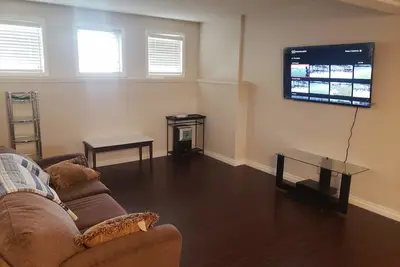 Image de 3 Bedroom Furnished Apartment suitable for Company Staff with Large Yard Space
