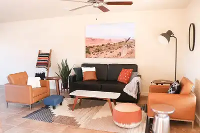 Image de Moab Adventure! Pool + Red Rock Views 18a4