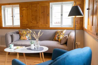 Image de Historic. Generous. Modern.