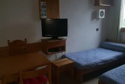 Image de Les Pierres Plates 6 - Studio divisible, jolie vue sur la vallée