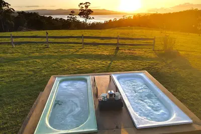 Image de Farm Stay & Iconic Water Views - 32 Zachary Drive