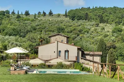 Image de Amore Rentals - Villa Il Tinaio with Private Pool, Garden, Terraces and Parking