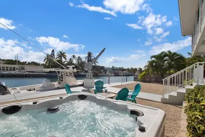 San Remo Canal Front