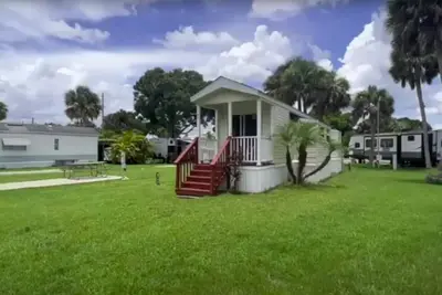 Image de One Bedroom/One Bathroom Cozy Cottage