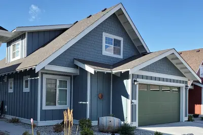 Image de Perfect Canadian getaway at The Cottages on Osoyoos Lake! Aug still available!