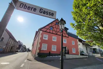 Image de Beautiful large vacation apartment ground floor left