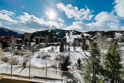 Image de Copper Views-close to lifts and an incredible view