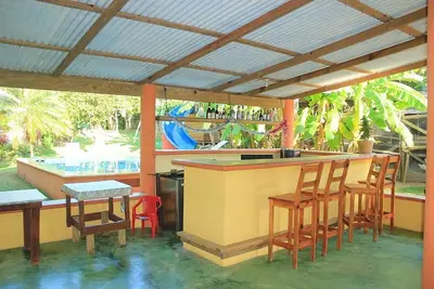 Image de Surfers' Paradise - 3bd budget condo steps from Encuentro beach
