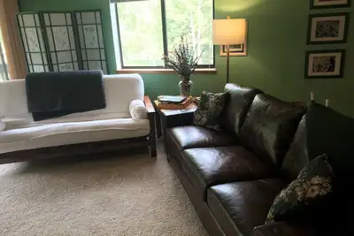 Image de 2 bedroom 2 bath Mountainside Condo