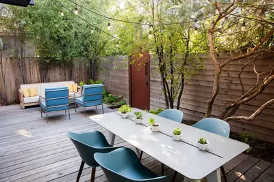 Image de Come live at the beach in Venice in a recently renovated townhouse with garden!