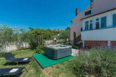 Image de Holiday Home Zora with Whirlpool