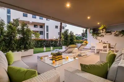 Image de Royal Banus I - Trois Chambres Appartement, Couchages 6