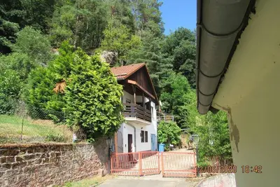 Image de Ferienhaus am Felsen - Holiday home, shower, Wc, 2 bedrooms