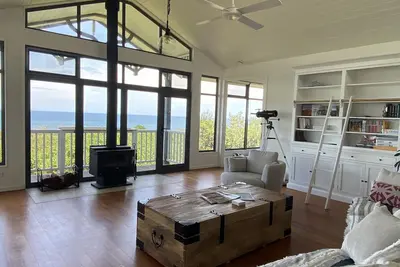 Image de Ocean View, Beach Front - Havenly Homes