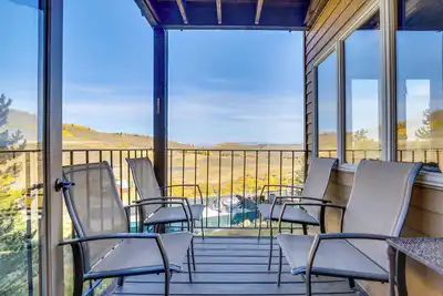 Image de Ski-In/Ski-Out Granby Ranch Escape w/ Balcony!