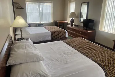 Image de Hotel Pratt in the heart of Cooperstown, New York **Baseball Central**