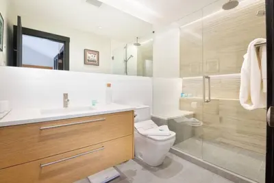 Image de Luxury 3br Chalet- Private Hot Tub, Ski-in/Ski-out