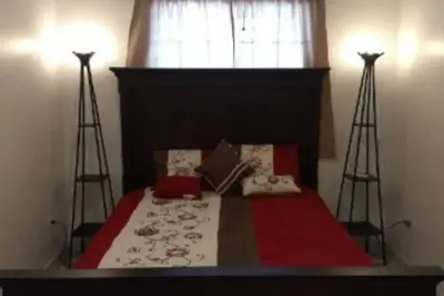 Image de Entire apartment hosted by Alvin