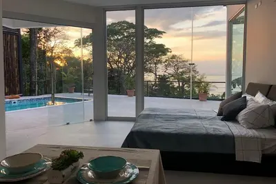 Image de Suite 1-4 - Vista Ocean Suites Entire Pool Level Manuel Antonio, Costa Rica