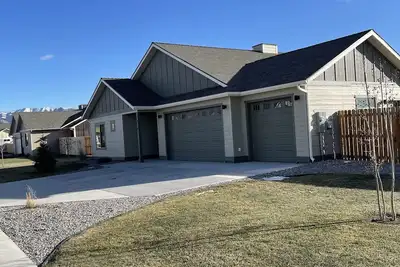 Image de Beautiful Montana home with panoramic mountain views