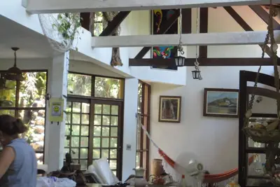 Image de Beach Site With Waterfalls