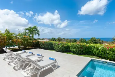 Image de Luxury Westmoreland Modern Sea View Villa with pool